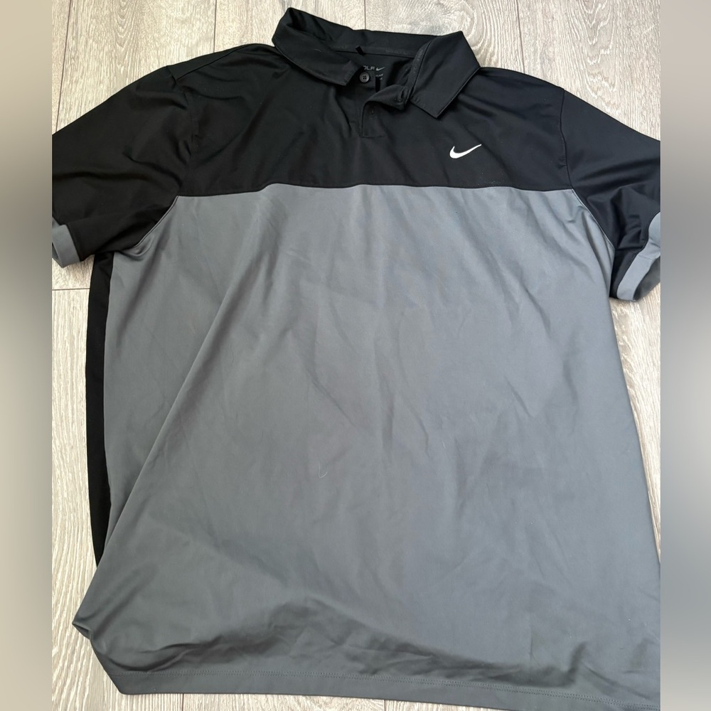 Nike Men's Golf Polo Shirt in Black and Gray